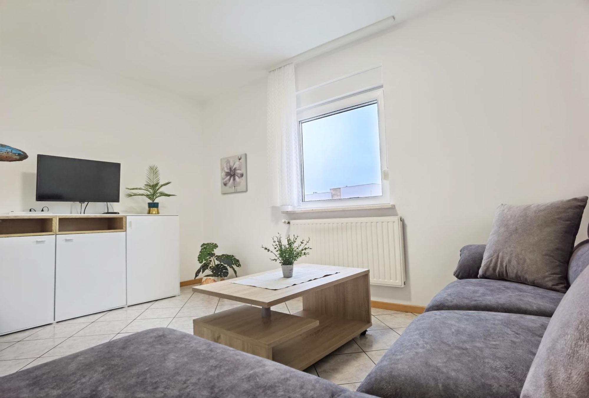 Lilu Apartments Vodice Exterior photo